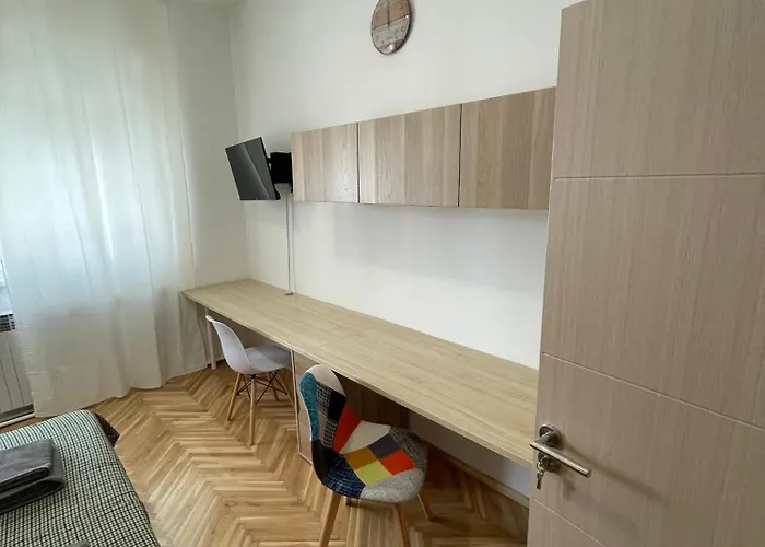 Aparthotel под старой лозой Novi Sad